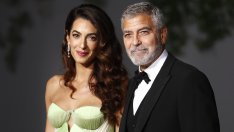 Класата си е класа: Джордж Клуни и Амал Клуни с урок по елегантност
