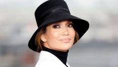 Джей Ло привлече вниманието с уникални дизайнерски ботуши за 3 хил. долара