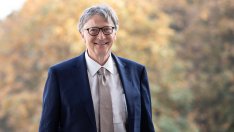 Бил Гейтс се крие от света и жена си в луксозен голф клуб в Калифорния