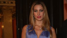 Антония Батинкова с погача за сина си Ивайло