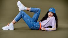 По колко различни начина можеш да носиш тениска и дънки?