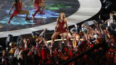 Ефектът на Супербоул: Хит на Шакира стана номер 1 след 18 години