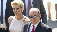 Лятна жълта рокля - в гардероба на принцеса Шарлийн 