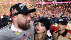 Тейлър Суифт разказа как се е влюбила в Травис Келси: Първо го помислих за луд