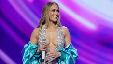 Пустинна жега в Египет – Джей Ло сподели вълнуващи снимки от египетската си ваканция