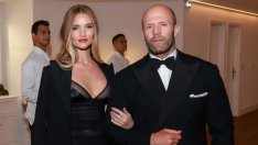 Роузи и Джейсън показват любовта си в първата си обща модна кампания