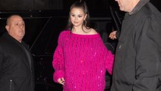 Зимна мода – Селена Гомес съчета няколко тенденции