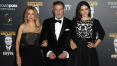 Ела Блу – дъщерята на Джон Траволта и Кели Престън – отбеляза рождения ден на покойната си майка