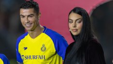 Джорджина Родригес показа огромния си годежен пръстен от Кристиано Роналдо