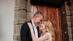 Доказано – мъжете, които често целуват жените си, живеят 5 години повече