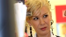 Бъдещата баба Гала почива с бременната си дъщеря