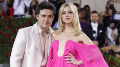 Бруклин Бекъм си татуира сватбения обет