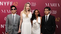 Захара Джоли блести на червения килим