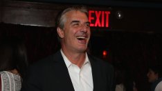 Крис Нот признава изневярата, но не и сексуалните нападения