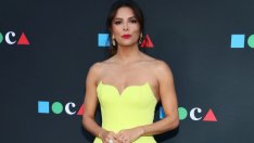 Жълтото ѝ отива – Ева Лонгория се появи в две греещи рокли в Мадрид и в Кан