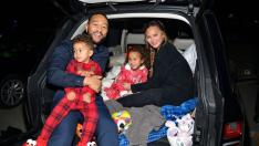 Щастие в дома на Джон Леджънд и Криси Тейгън