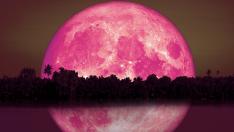 Според зодията: Какво ще ви донесе Ягодовата луна? 