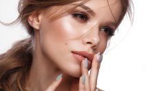 Годината на Дървената змия – най-актуалните цветове в грима за пролет 2025