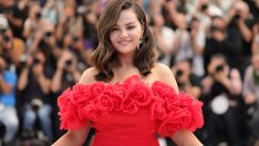  Селена Гомес и гаджето й Бени Бланко споделиха своя много интимна снимка