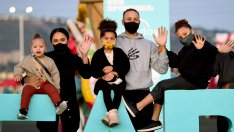 Аиша и Стеф Къри посрещнаха четвъртото си дете