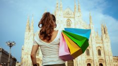 Бременната Сузанита на шопинг в Милано 