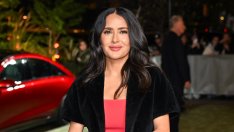 Салма Хайек за новия си проект: Кара те да ядеш шоколад и да правиш любов 