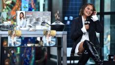 Криси Тейгън се завърна в Twitter след 23 дни мълчание