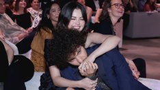 Селена Гомес и Бени Бланко са сгодени