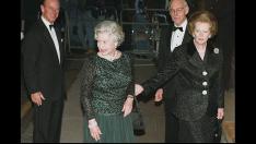 Короната: Модната тайна на кралица Елизабет и Маргарет Тачър