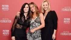 Рейчъл, Моника и Фийби отново заедно