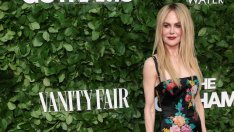 Всички погледи към нея – Никол Кидман облече ретро рокля от 90-те