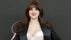 Селена Гомес заприлича на истинска парижанка