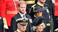 Неприязън: Принц Хари не искал да е в една стая с кралица Камила