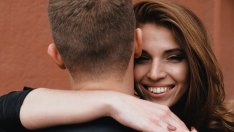 Бюти съвети: Грим и прическа за Свети Валентин