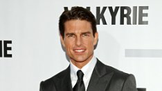 Том Круз не става за дядо Коледа