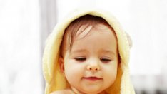 Как се къпе бебе – втора част