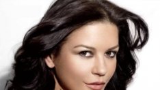 Наслада. Гола Катрин Зита Джоунс