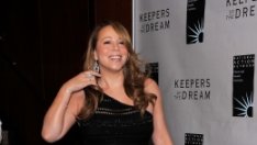 Марая Кери е високотехнологична. Вече си има  iPad... с диаманти