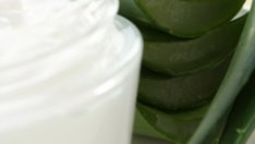 Алое вера против слънчево изгаряне