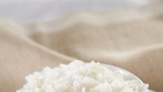 Терапия за суха кожа с оризова вода