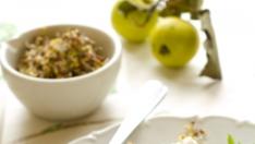 Здравословна френска салата с тофу и ябълка