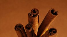 Вкусът на Коледа: Палачинки с канела