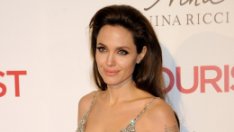 Детенце номер 7 за Брад и Анджелина, от Хаити?