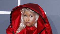 Ники Минаж харчи по 50 000 долара за аксесоари на месец