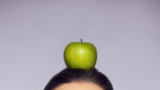 Храни, които балансират хормоните и правят кожата блестяща