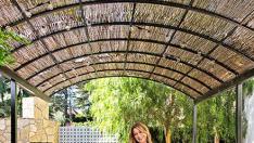 Елън Помпео отваря вратите на имението си в Калифорния