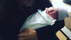 Дъщерята на Стивън Тайлър роди момче