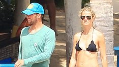 Гуинет Полтроу и Крис Мартин почиват заедно в Мексико