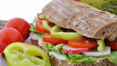 Бързи храни, полезни за кожата