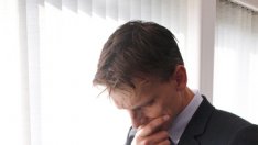 Властта ни кара да мислим различно